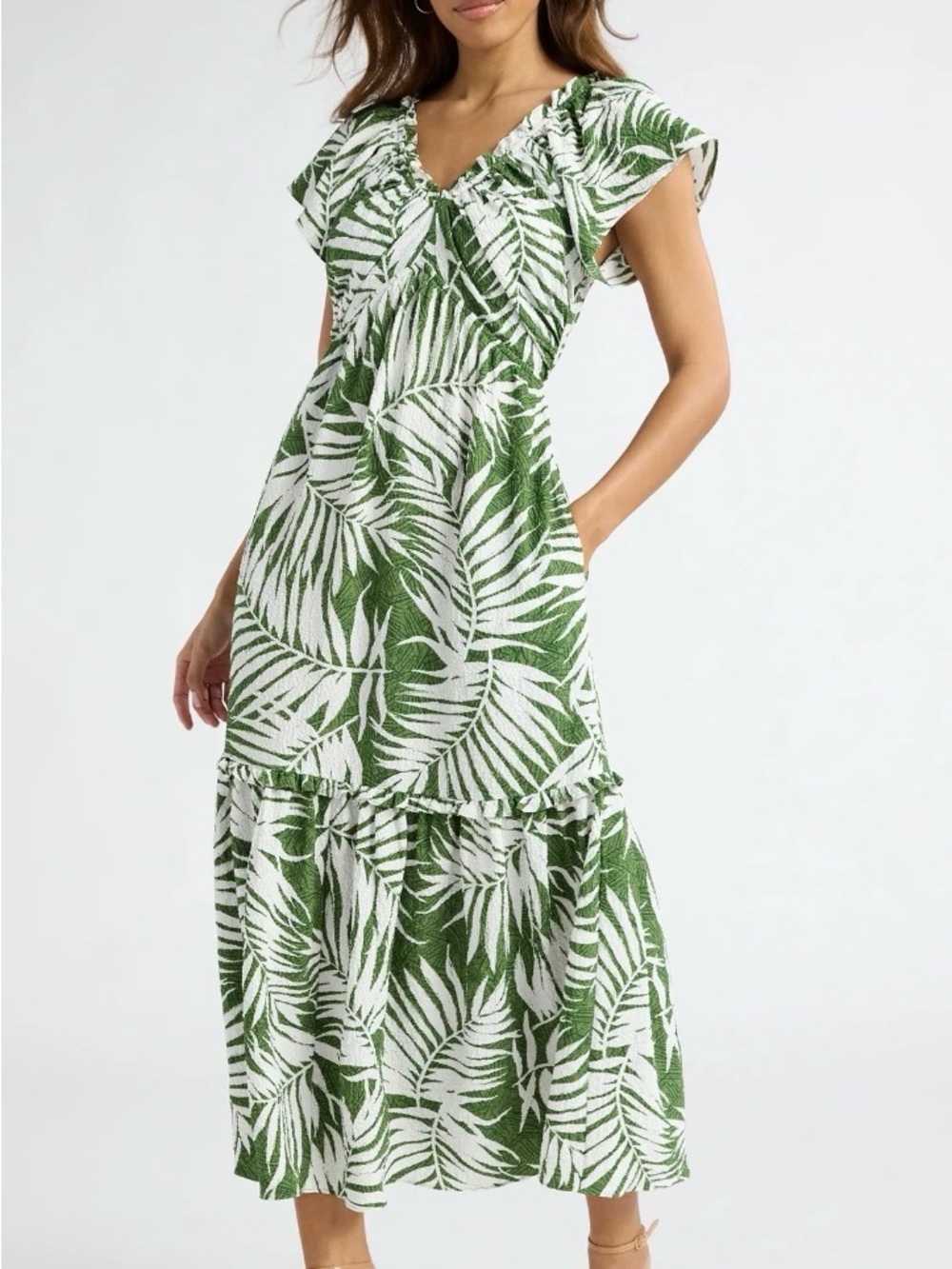 sofia by sofia vergara Green and White Leaf-Print Maxi Dress